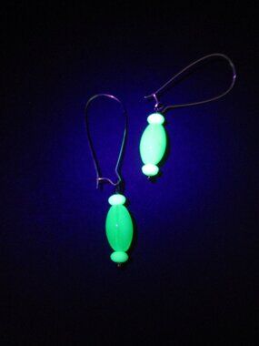 Vintage UG bead earrings on large kidney wires